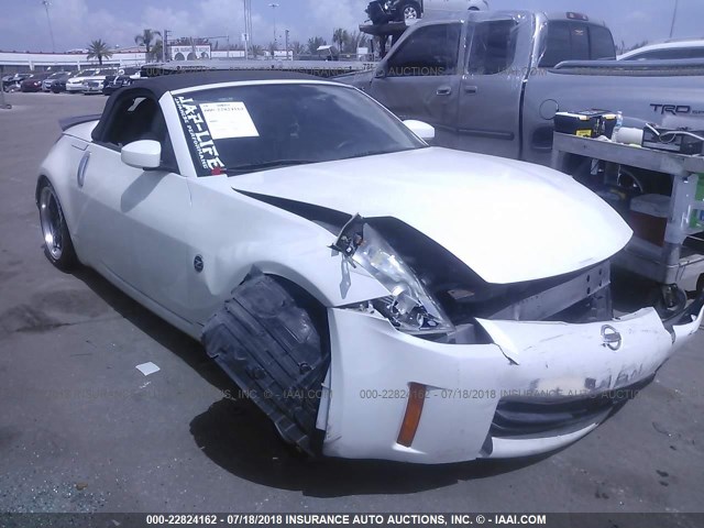 JN1BZ36A97M652959 - 2007 NISSAN 350Z ROADSTER WHITE photo 1