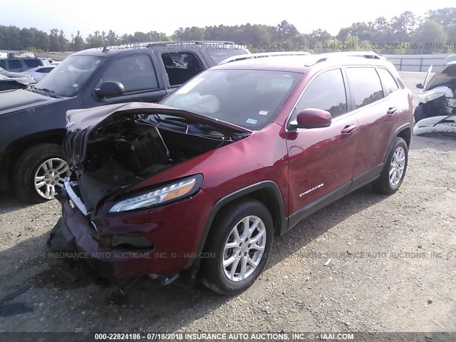 1C4PJLCBXHW527000 - 2017 JEEP CHEROKEE LATITUDE MAROON photo 2