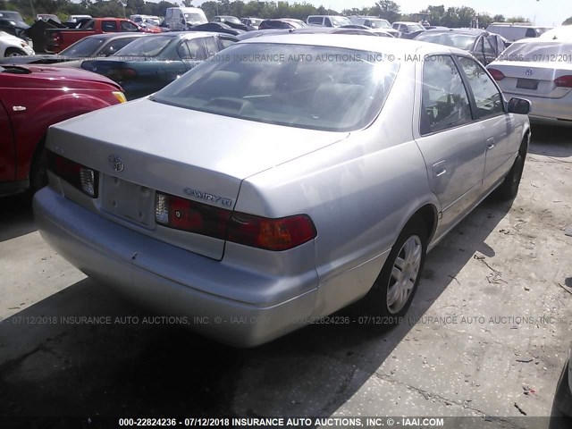 4T1BG22K81U110511 - 2001 TOYOTA CAMRY CE/LE/XLE 灰色 照片 4