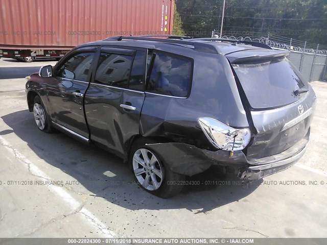 5TDZK3EH7BS045812 - 2011 TOYOTA HIGHLANDER SE GRAY photo 3