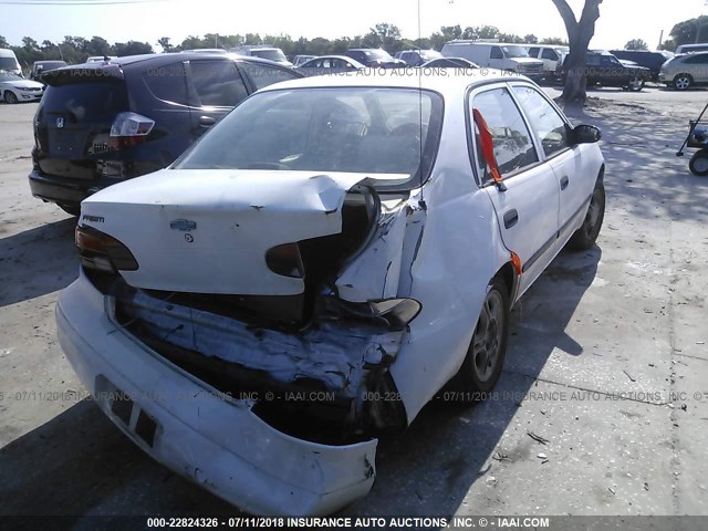 1Y1SK5288XZ405379 - 1999 CHEVROLET GEO PRIZM LSI WHITE photo 4