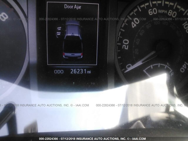 5TFCZ5AN0HX064696 - 2017 TOYOTA TACOMA DBL CAB/SR/TRDSPT/OR/PRO ნაცრისფერი ფოტო 7