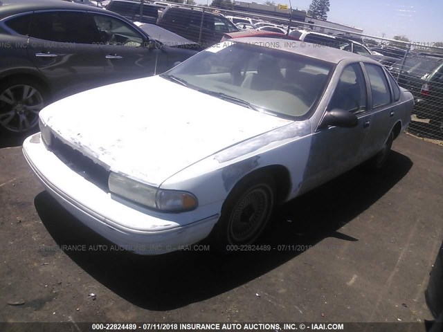 1G1BL52W0TR143070 - 1996 CHEVROLET CAPRICE CLASSIC WHITE photo 2