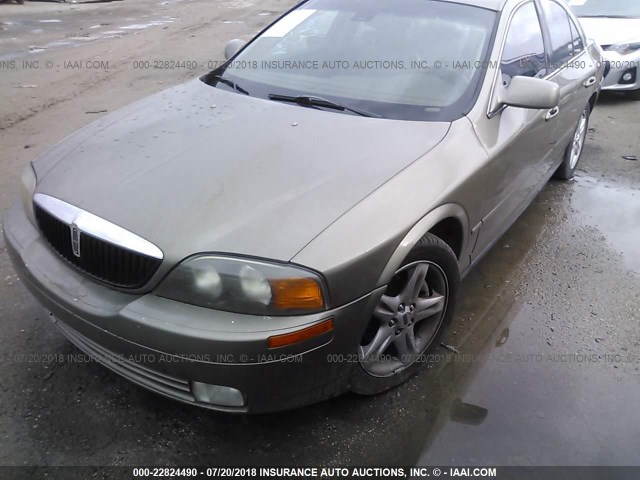 1LNHM87A32Y704374 - 2002 LINCOLN LS 灰色 照片 2