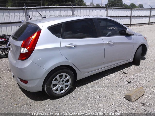 KMHCT5AE0DU107376 - 2013 HYUNDAI ACCENT GLS/GS SILVER photo 4