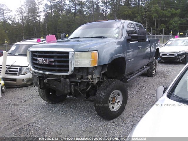 1GT4K1B68AF109176 - 2010 GMC SIERRA K2500 SLT GRAY photo 2