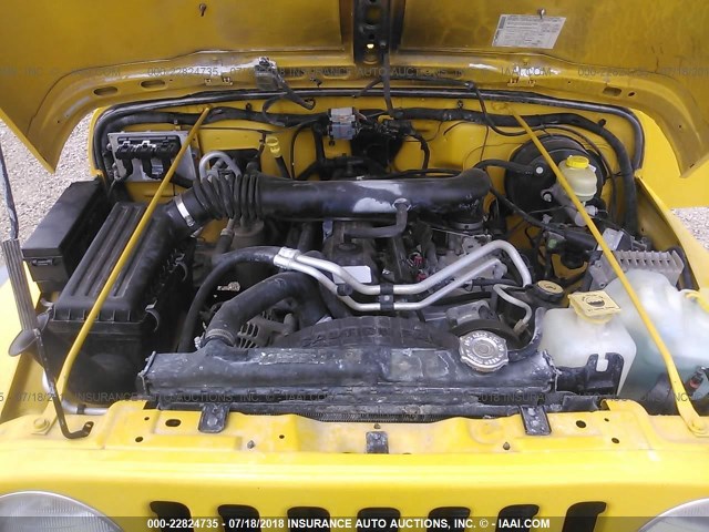 1J4FA49S14P745592 - 2004 JEEP WRANGLER / TJ SPORT YELLOW photo 10