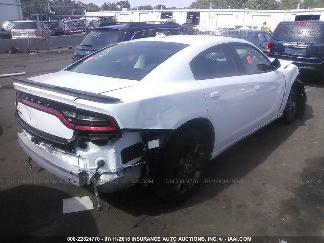 2C3CDXJG0JH207785 - 2018 DODGE CHARGER GT WHITE photo 4