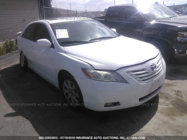 4T1BK46K07U534746 - 2007 TOYOTA CAMRY NEW GENERAT LE/XLE/SE WHITE photo 1