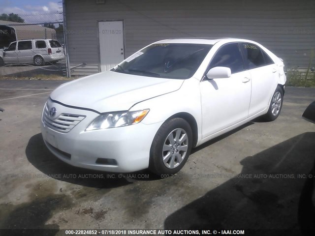 4T1BK46K07U534746 - 2007 TOYOTA CAMRY NEW GENERAT LE/XLE/SE WHITE photo 2