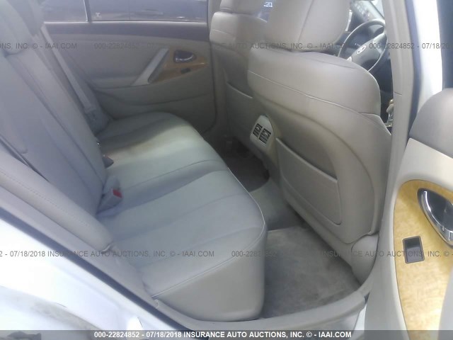 4T1BK46K07U534746 - 2007 TOYOTA CAMRY NEW GENERAT LE/XLE/SE WHITE photo 8