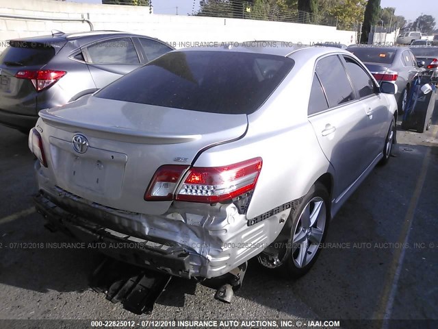 4T1BF3EK9BU199124 - 2011 TOYOTA CAMRY SE/LE/XLE SILVER photo 4