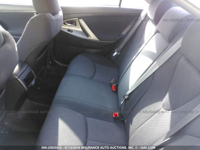 4T1BF3EK9BU199124 - 2011 TOYOTA CAMRY SE/LE/XLE SILVER photo 8