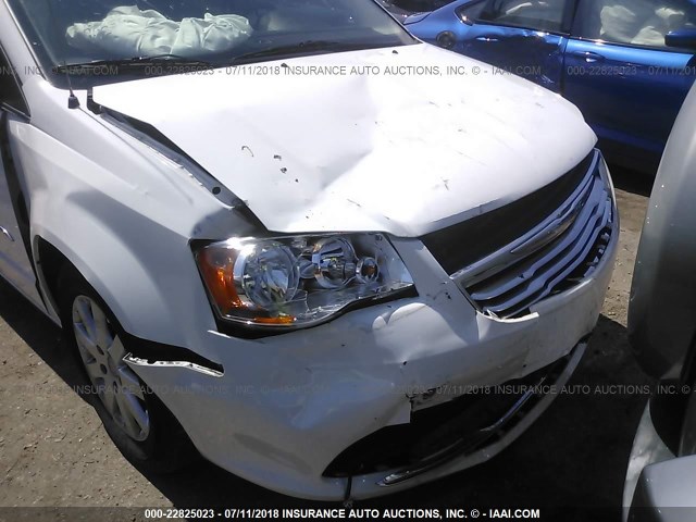 2C4RC1BG2GR214762 - 2016 CHRYSLER TOWN & COUNTRY TOURING WHITE photo 6