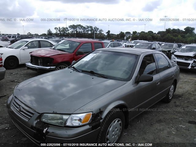 4T1BG22K5XU585557 - 1999 TOYOTA CAMRY CE/LE/XLE 灰色 照片 2