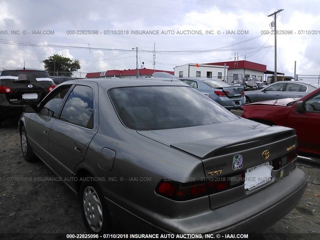 4T1BG22K5XU585557 - 1999 TOYOTA CAMRY CE/LE/XLE 灰色 照片 3