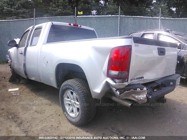 1GTR2VE35BZ300438 - 2011 GMC SIERRA K1500 SLE SILVER photo 3