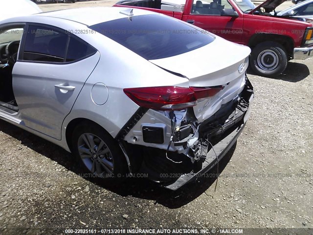 5NPD84LF0JH278953 - 2018 HYUNDAI ELANTRA SEL/VALUE/LIMITED SILVER photo 6