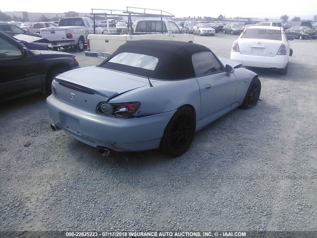 JHMAP11412T008390 - 2002 HONDA S2000 GRAY photo 4