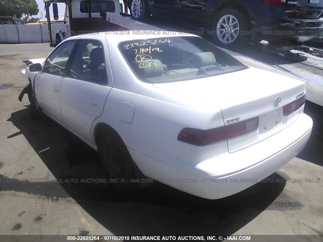4T1BG22K4XU511742 - 1999 TOYOTA CAMRY CE/LE/XLE 白色 照片 3