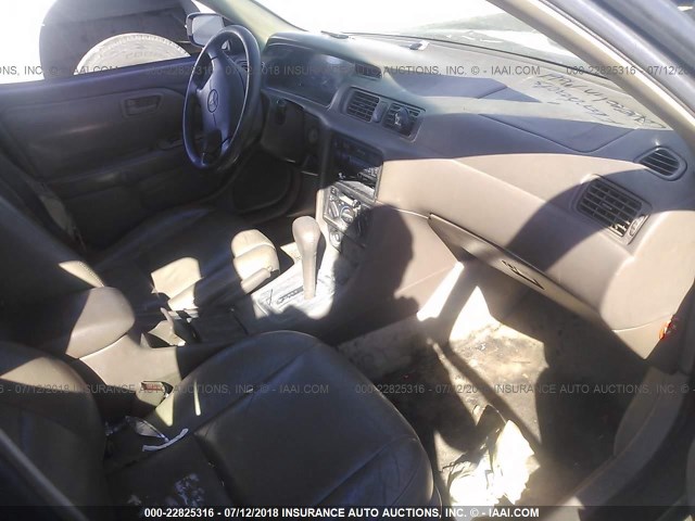 4T1BF22K2VU006914 - 1997 TOYOTA CAMRY CE/LE/XLE 绿色 照片 5