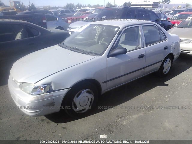 1NXBR12E0YZ310145 - 2000 TOYOTA COROLLA VE/CE/LE 银色 照片 2