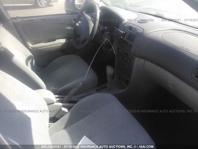 1NXBR12E0YZ310145 - 2000 TOYOTA COROLLA VE/CE/LE 银色 照片 5