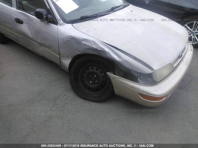 2T1BA02E6TC129532 - 1996 TOYOTA COROLLA GOLD photo 6