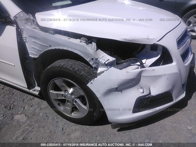 1G11B5SAXDF125164 - 2013 CHEVROLET MALIBU LS WHITE photo 6