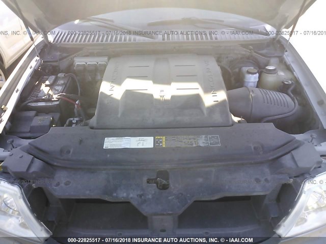 5LMFU28576LJ25457 - 2006 LINCOLN NAVIGATOR 银色 照片 10