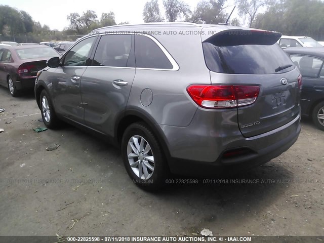 5XYPG4A34HG194953 - 2017 KIA SORENTO LX/L GRAY photo 3