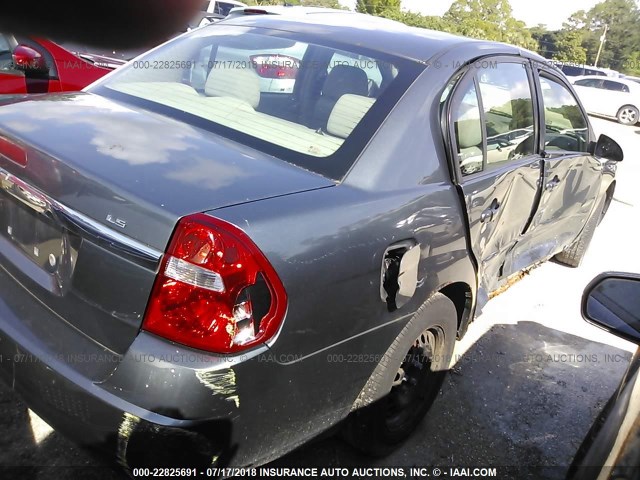 1G1ZS51F06F102060 - 2006 CHEVROLET MALIBU LS GRAY photo 4