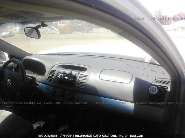 4T1BE32K84U375302 - 2004 TOYOTA CAMRY LE/XLE/SE 白色 照片 5