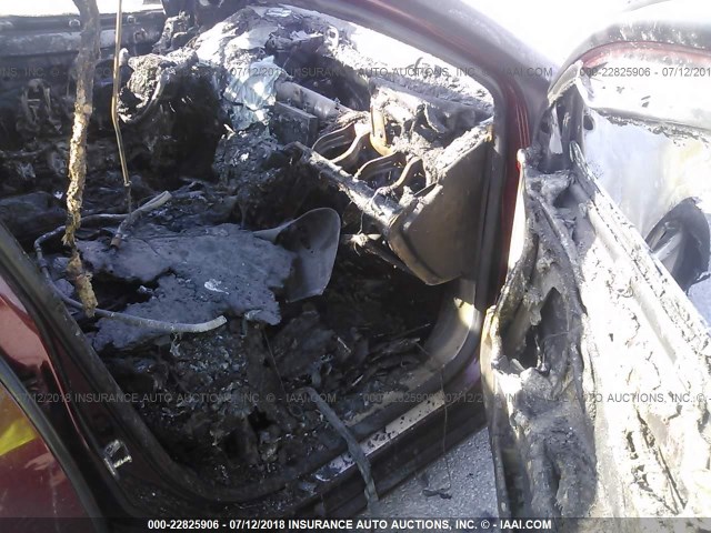 1G4GE5ED2BF189528 - 2011 BUICK LACROSSE CXS RED photo 5