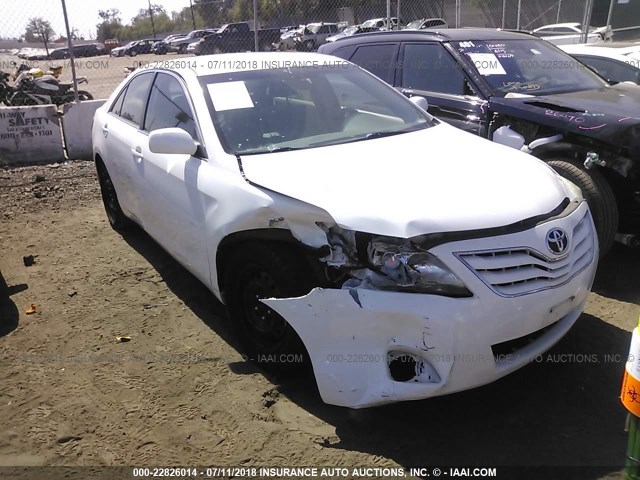 4T4BF3EK5BR167762 - 2011 TOYOTA CAMRY SE/LE/XLE თეთრი ფოტო 1