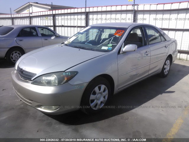 4T1BE32K63U730563 - 2003 TOYOTA CAMRY LE/XLE/SE GRAY photo 2