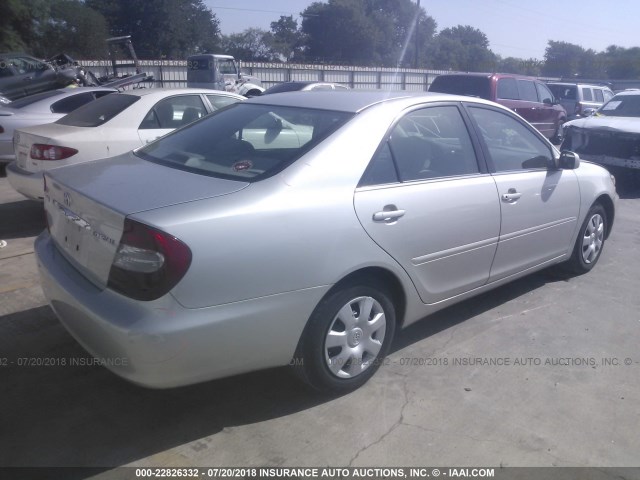 4T1BE32K63U730563 - 2003 TOYOTA CAMRY LE/XLE/SE GRAY photo 4