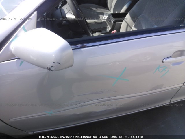 4T1BE32K63U730563 - 2003 TOYOTA CAMRY LE/XLE/SE GRAY photo 6