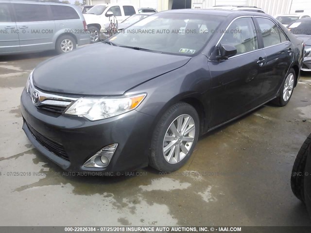 4T1BF1FKXEU821320 - 2014 TOYOTA CAMRY L/SE/LE/XLE 灰色 照片 2