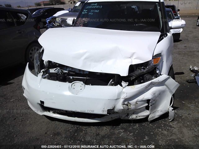 JTLZE4FE7FJ074199 - 2015 TOYOTA SCION XB Blanco foto 6