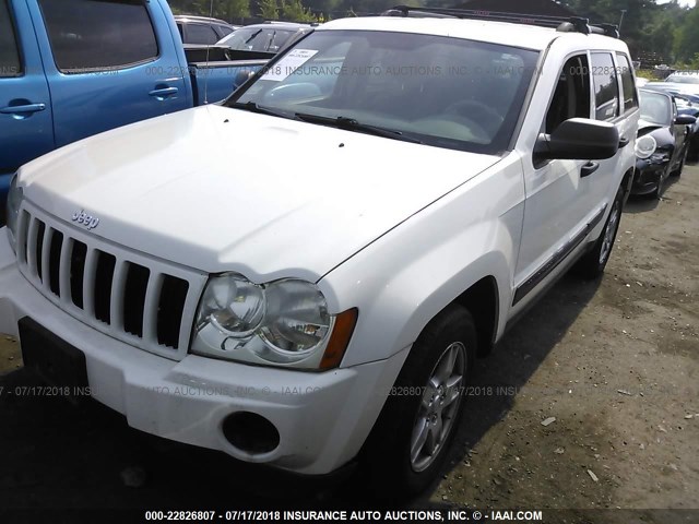 1J4GR48K75C627456 - 2005 JEEP GRAND CHEROKEE LAREDO/COLUMBIA/FREEDOM 白色 照片 2