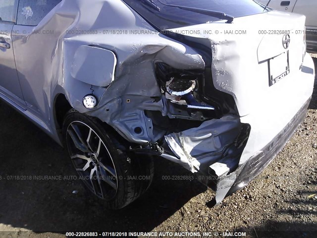 JTKJF5C7XGJ014557 - 2016 TOYOTA SCION TC 灰色 照片 6