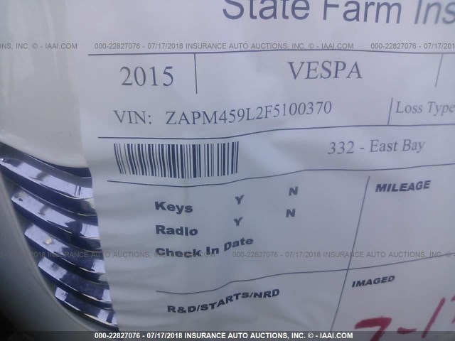 ZAPM459L2F5100370 - 2015 VESPA GTS 300 SUPER WHITE photo 10