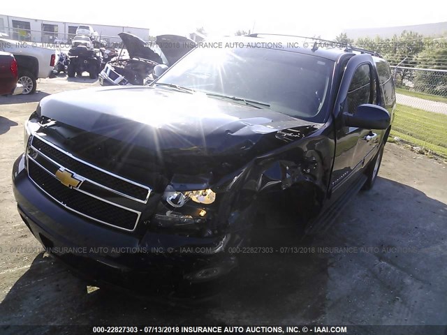 1GNSCHE07CR100384 - 2012 CHEVROLET SUBURBAN C1500  LS BLACK photo 2