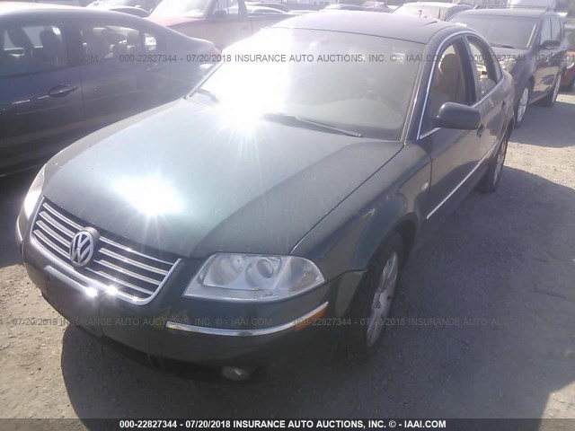 WVWRH63BX1E123597 - 2001 VOLKSWAGEN PASSAT GLX 绿色 照片 2