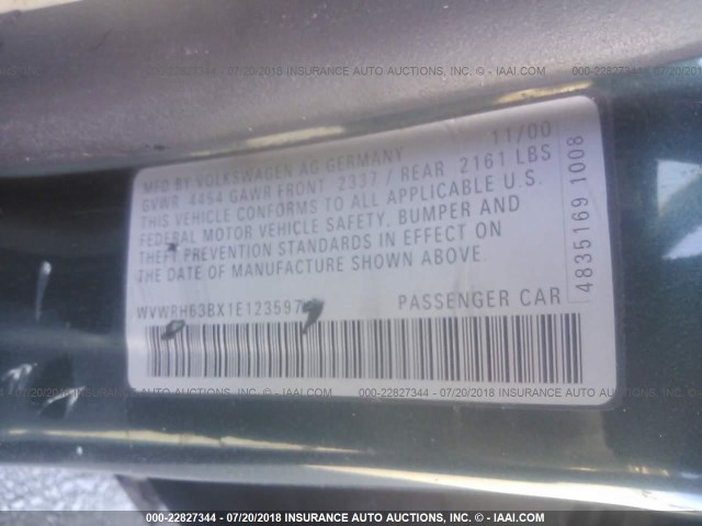 WVWRH63BX1E123597 - 2001 VOLKSWAGEN PASSAT GLX 绿色 照片 9