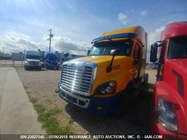 1FUJGLDR1CSBD2436 - 2012 FREIGHTLINER CASCADIA 125  Unknown photo 2