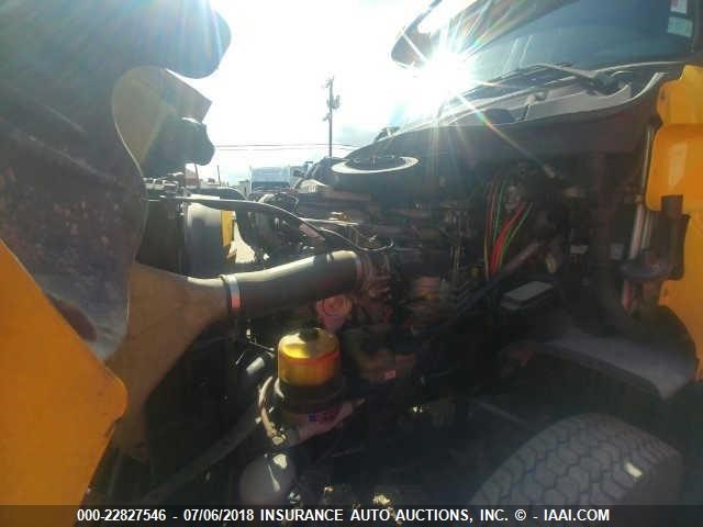 1FUJGLDR1CSBD2436 - 2012 FREIGHTLINER CASCADIA 125  Unknown photo 8