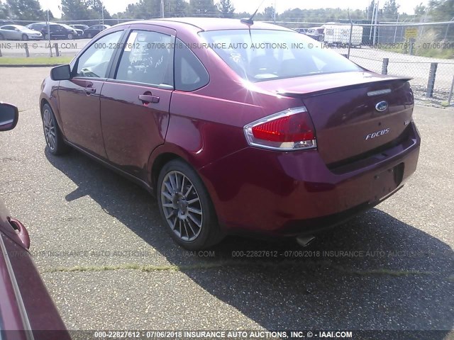 1FAHP36N39W114741 - 2009 FORD FOCUS SES RED photo 3