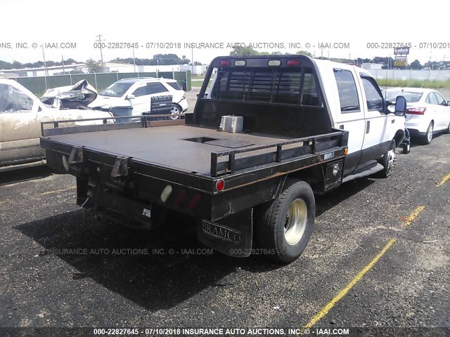 1FTWW33S4YED35722 - 2000 FORD F350 SUPER DUTY WHITE photo 4